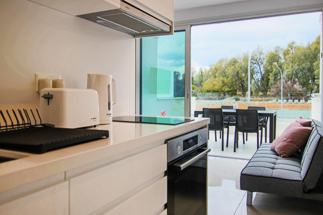 Phaedrus Living - Seaside Luxury Flat Harbour 110 Apartamento Pafos Exterior foto