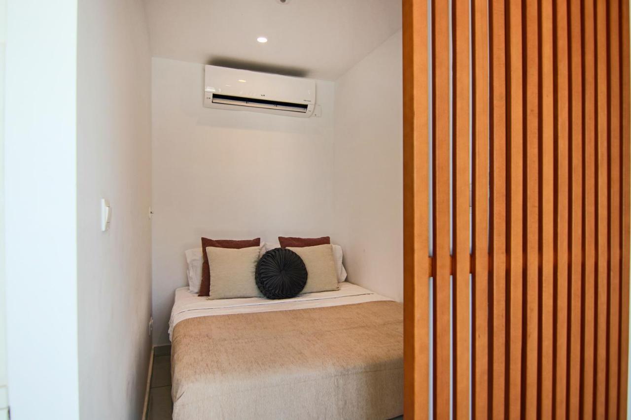 Phaedrus Living - Seaside Luxury Flat Harbour 110 Apartamento Pafos Exterior foto